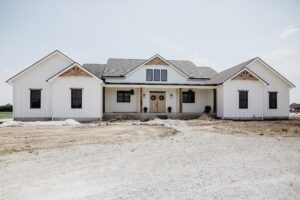 Modern farmhouse Ohio custom home - Holsinger Project